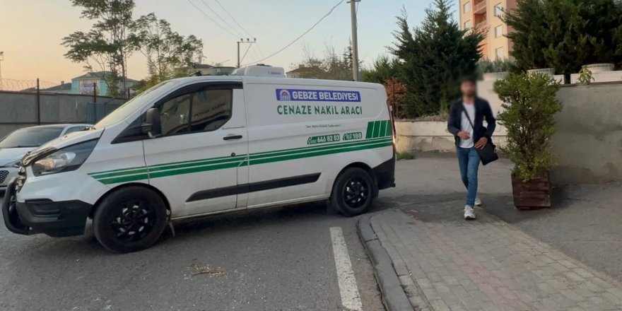 Kocaeli'de minibüsün çarptığı çocuk öldü