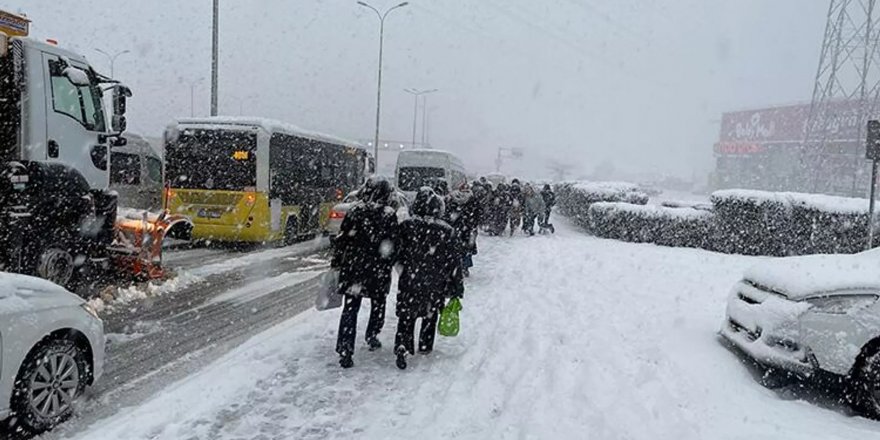 Türkiye'ye 'El Nino kışı' geliyor: Tarih verildi, kar ne zaman yağar?