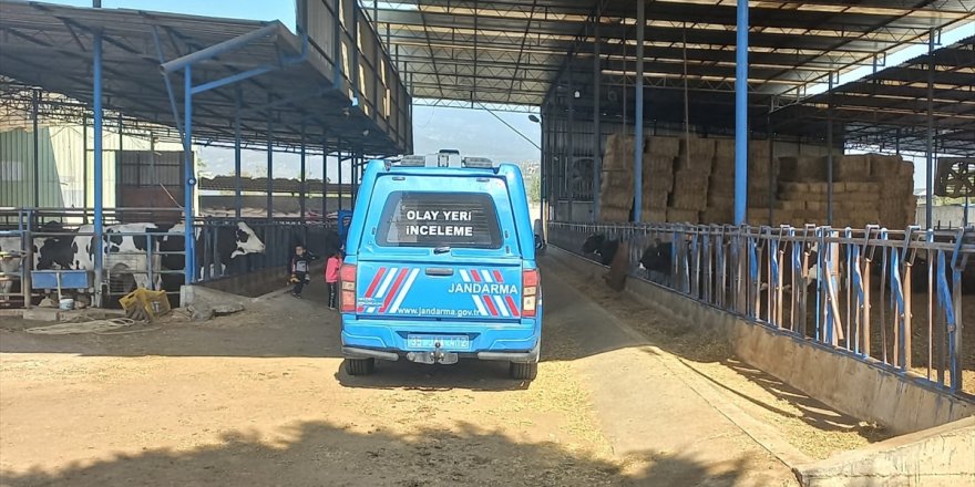 İzmir'de besi çiftliğindeki atık su çukuruna düştüğü öne sürülen bebek hayatını kaybetti