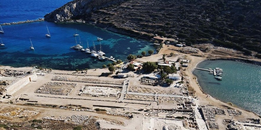 Knidos'un tarihi yapıları kazı ve restorasyonla ayağa kaldırılıyor