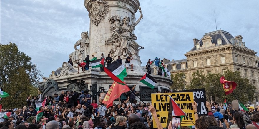 Paris'te yarın yapılması planlanan Filistinlilerle dayanışma gösterisi yasaklandı