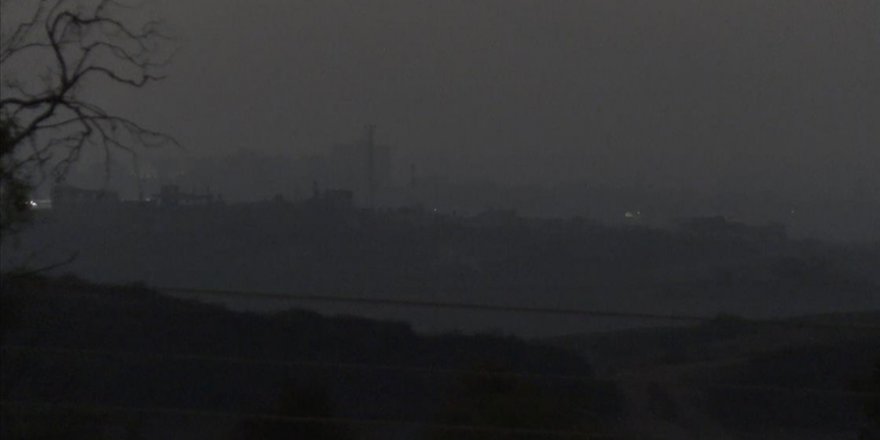 İsrail’in Gazze’ye uyguladığı abluka ve tecrit karanlık çökünce daha fazla gün yüzüne çıkıyor