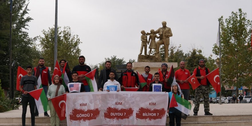 Denizli'de İsrail "Sessiz Eylem" ile protesto edildi