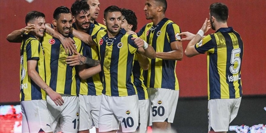 Fenerbahçe kayıp yaşamadan zirvedeki yerini korudu: 0-5