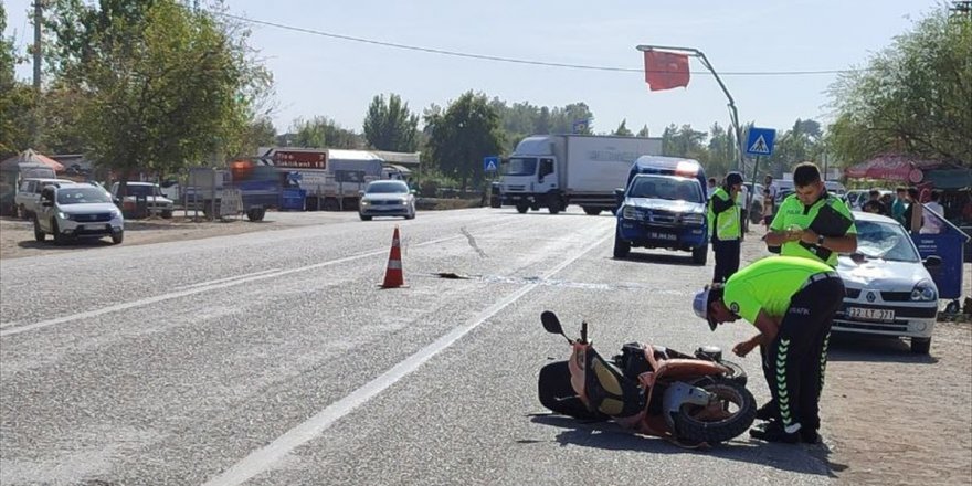 Muğla'da otomobille çarpışan motosikletin sürücüsü öldü