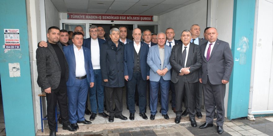 TÜRK-İŞ Genel Başkanı Atalay Soma'da maden işçileriyle bir araya geldi