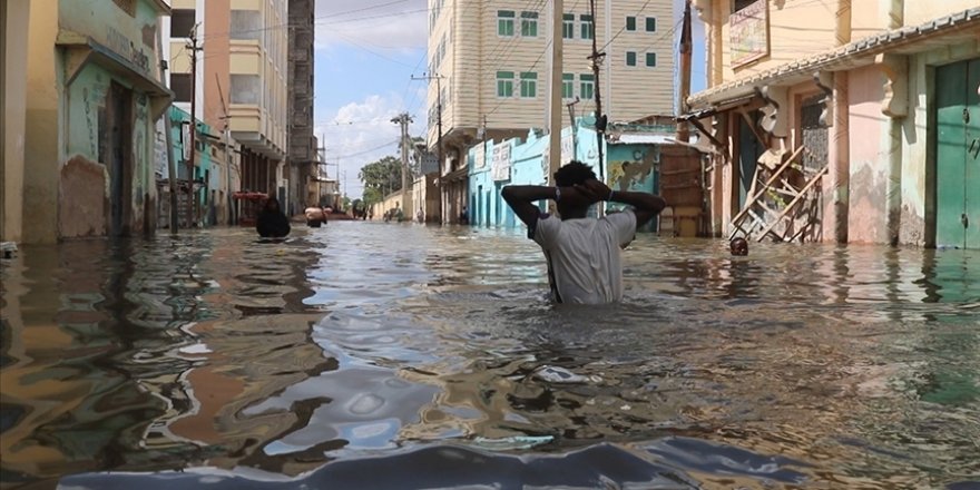 Somali'de şiddetli yağış ve seller nedeniyle ölenlerin sayısı 100'ü geçti