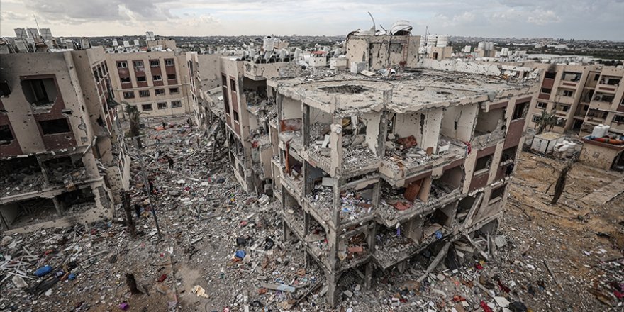 Gazze'deki hükümet: İsrail, Gazze Şeridi'ndeki evlerin yüzde 60'ından fazlasını yıktı