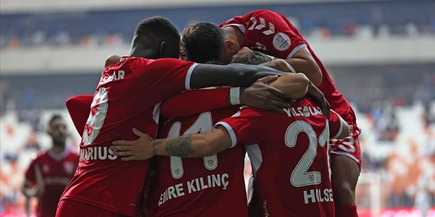 Samsunspor 3 puanı 3 golle aldı