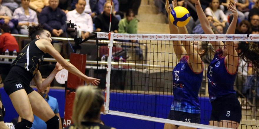 Aydın Büyükşehir Belediyespor: 2 - VakıfBank: 3