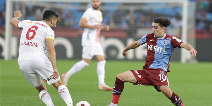 Trabzonspor, sahasında Kayserispor'a yenildi