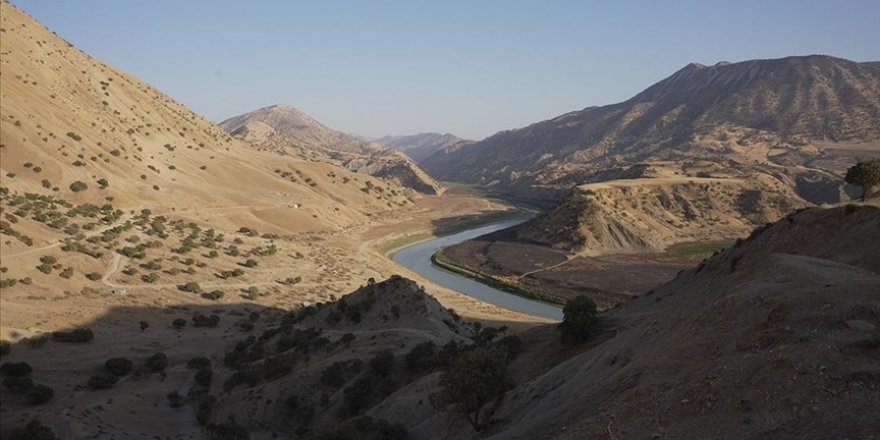 İran'ın Güney Horasan eyaletinde 3 baraj kurudu