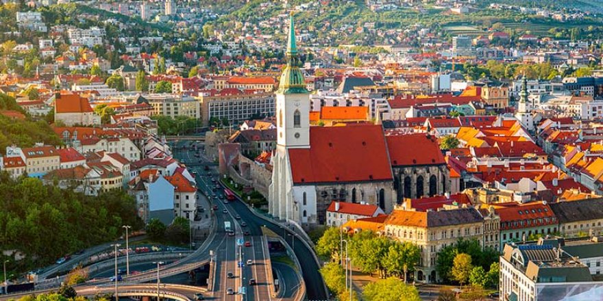 Slovakya’da siyasi kriz çözüldü