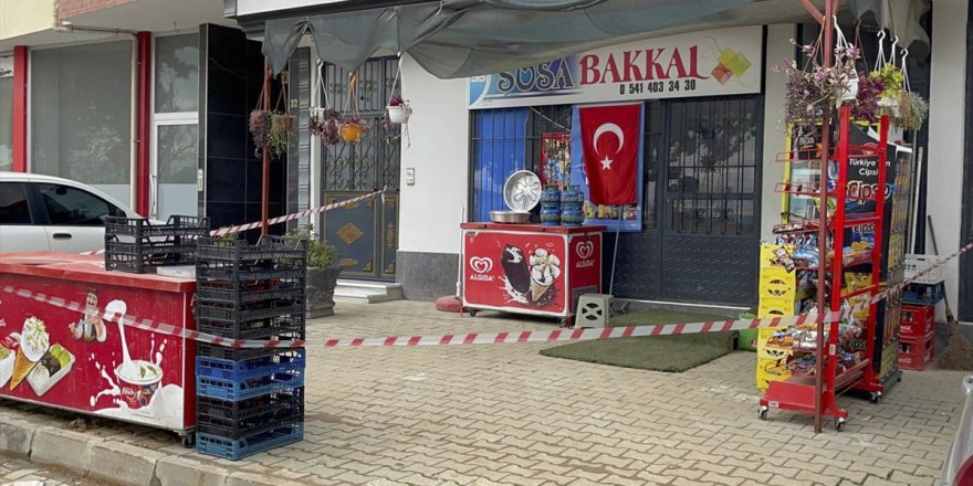 Uşak'ta bıçaklanmış halde bulunan bakkal hayatını kaybetti