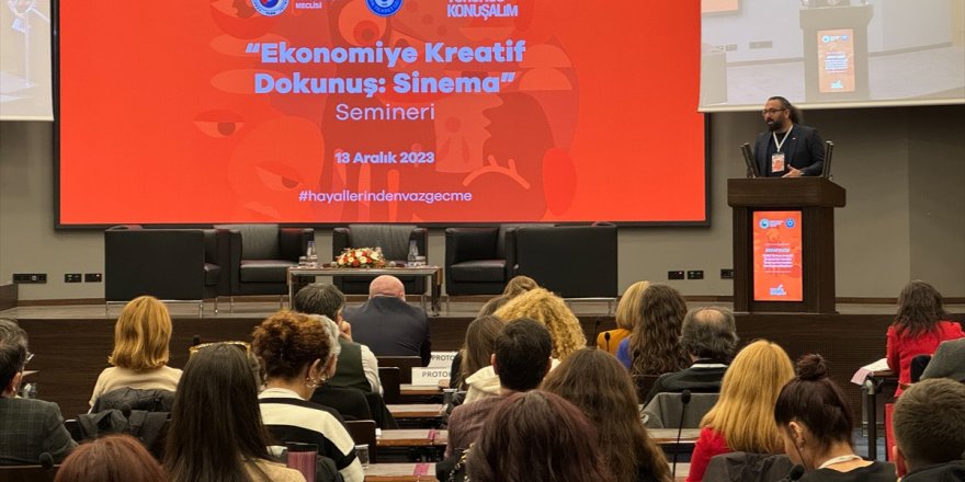 "Ekonomiye Kreatif Dokunuş: Sinema" başlıklı panel, İzmir'de düzenlendi