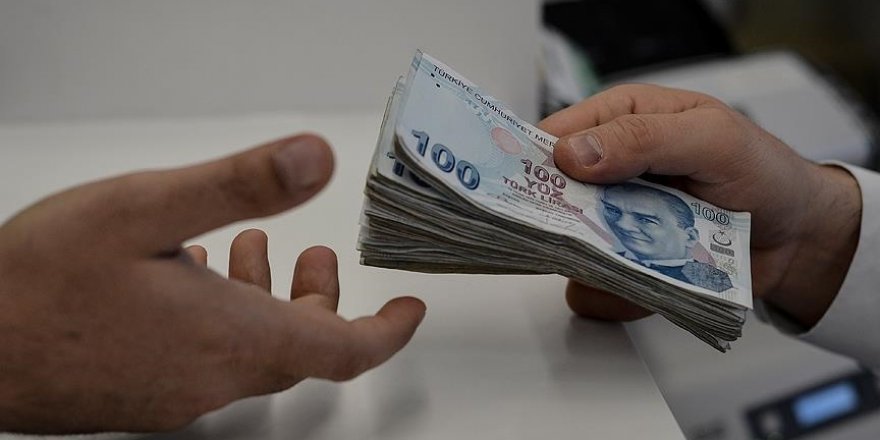 Çalışan emeklilere 5 bin lira düzenlemesi yılbaşından önce yasalaşacak