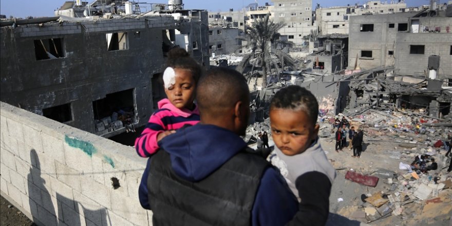 İsrail'in Gazze'ye düzenlediği saldırılarda can kaybı 19 bin 667'ye yükseldi