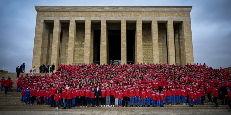 Altınordu Kulübünden Anıtkabir'e ziyaret