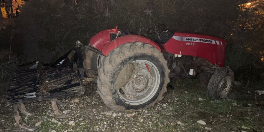 Muğla'da devrilen traktörün sürücüsü öldü