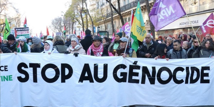 Paris'in Şanzelize Caddesi'nde 31 Aralık'taki Filistin'e destek gösterisi yasaklandı