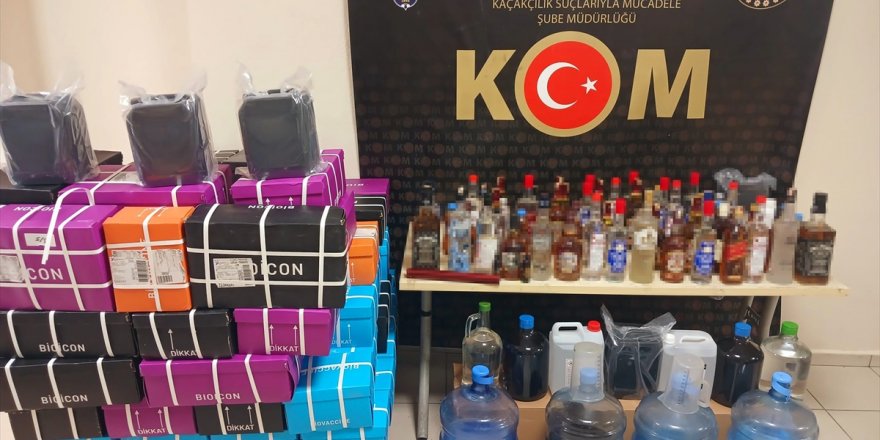 İzmir'de 3,7 ton etil alkol ele geçirildi