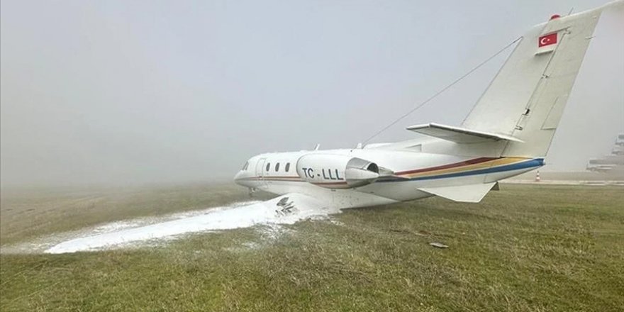 Diyarbakır Havalimanı'nda özel jet pistten çıktı