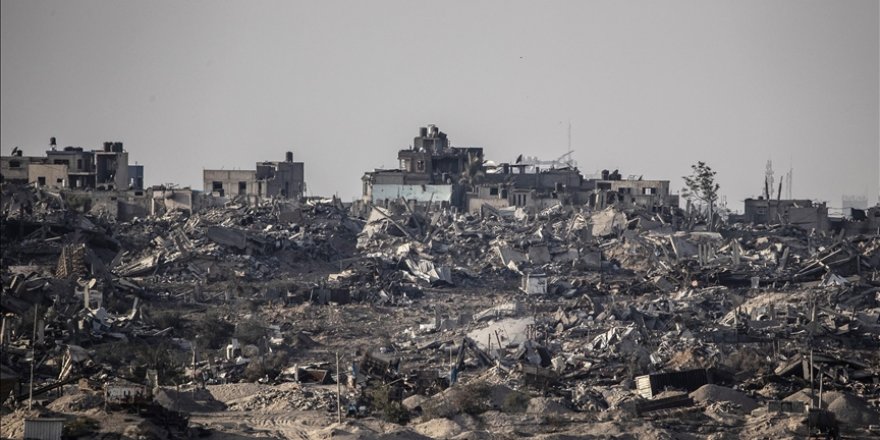 İsrail'in Gazze'ye düzenlediği hava saldırılarında en az 68 kişi öldürüldü