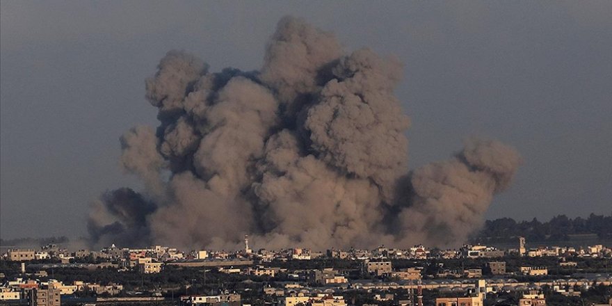 İsrail'in Gazze'ye karadan, havadan ve denizden saldırıları 90. gününde sürüyor