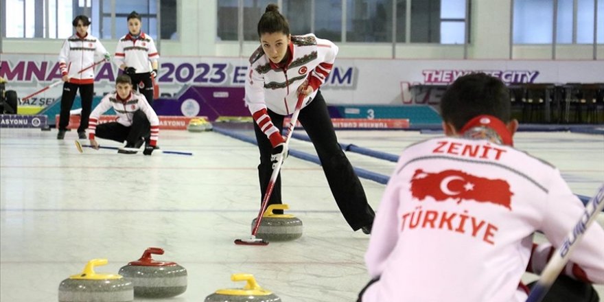 Genç milli curlingciler, Güney Kore'deki olimpiyatlarda madalya almak istiyor