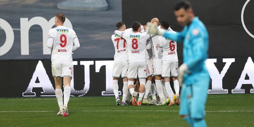 Antalyaspor 3 puanı tek golle aldı