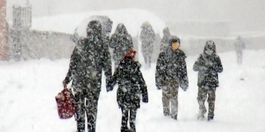 Eğitime kar engeli alarmı: 10 Ocak'ta hangi illerde okullar tatil?