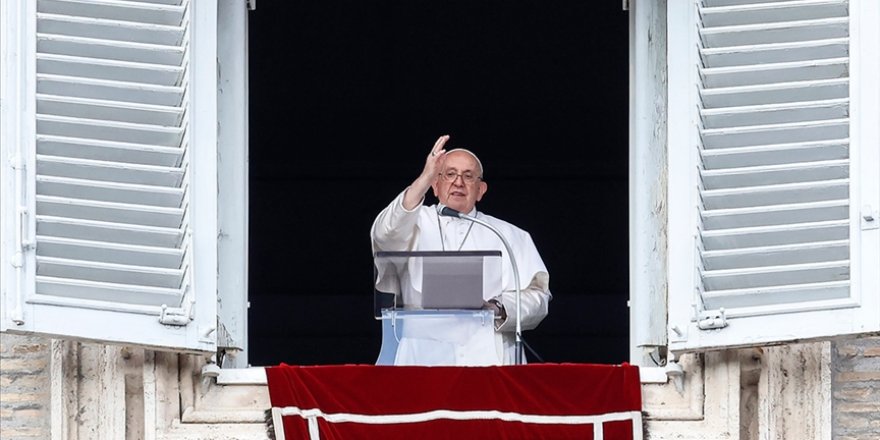 Papa Franciscus: Savaşın kendisi insanlığa karşı bir suçtur