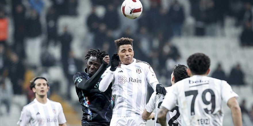 Beşiktaş, 10 kişi kalan Adana Demirspor ile yenişemedi