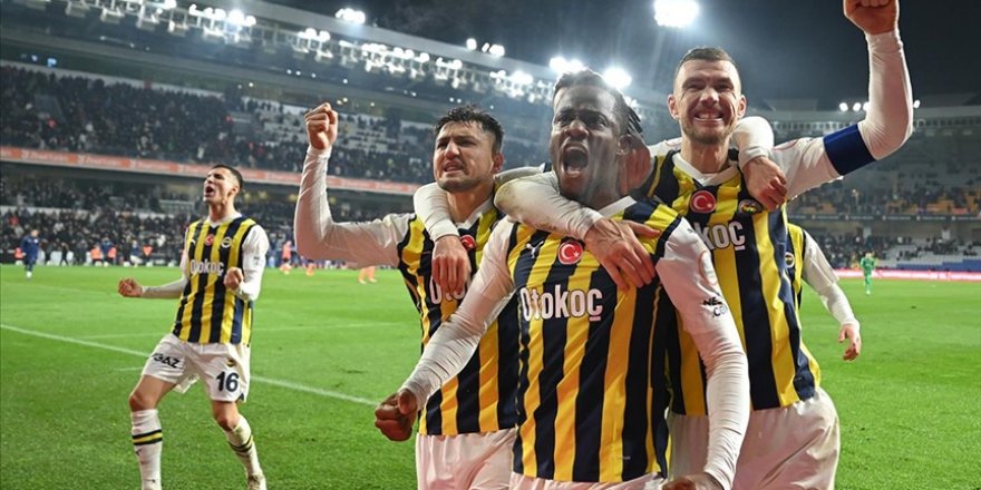 Fenerbahçe averajla haftayı liderlik koltuğunda kapattı