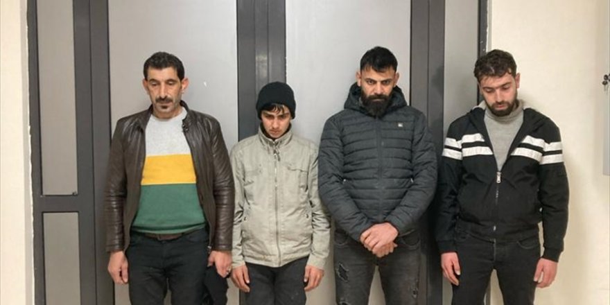 Afyonkarahisar'da göçmen kaçakçılığı yaptığı öne sürülen 1 kişi tutuklandı