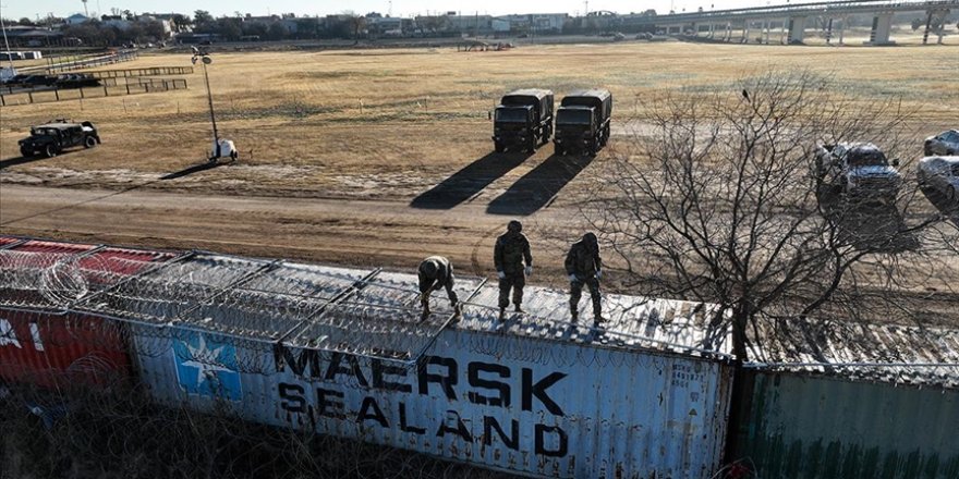 Teksas eyaleti, Meksika sınırına çektiği dikenli telleri güçlendirmeye devam ediyor