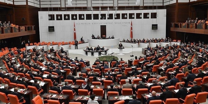 TİP'li Can Atalay'ın milletvekilliği düşürüldü