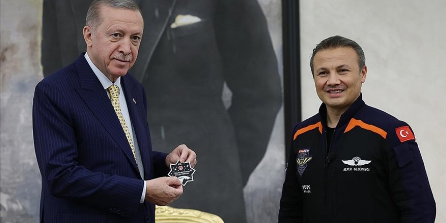 Cumhurbaşkanı Erdoğan, Türkiye'nin ilk astronotu Gezeravcı'ya canlı bağlantıdaki "o an"ı sordu