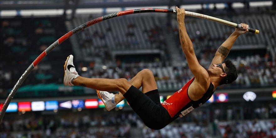 Milli atlet Ersu Şaşma, Fransa'daki yarışmada 2. oldu