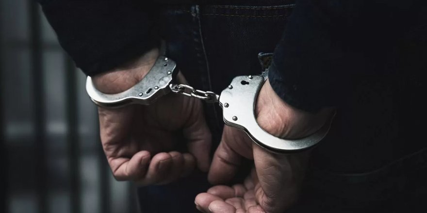 Kocaeli'de sosyal medyada terör propagandası yaptığı iddiasıyla 4 zanlı tutuklandı