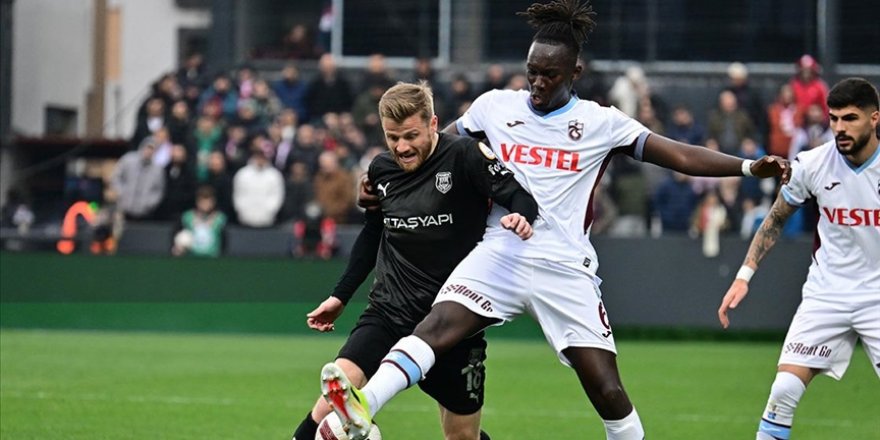 Trabzonspor, Siltaş Yapı Pendikspor'u 2-0 mağlup etti