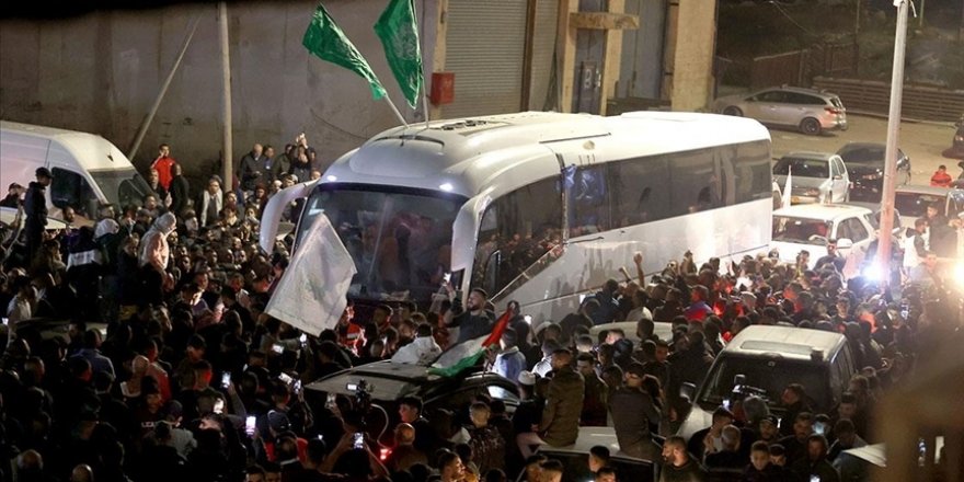 Hamas savaş durdurulmadan İsrail'le esir takası anlaşmasını kabul etmeyeceklerini bildirdi