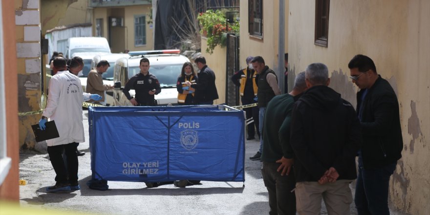 Muğla'da sokakta silahla vurulan kişi öldü