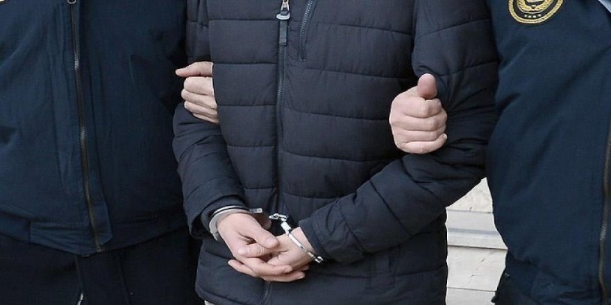 İzmir'de terör propagandası suçlamasıyla 9 kişi gözaltına alındı
