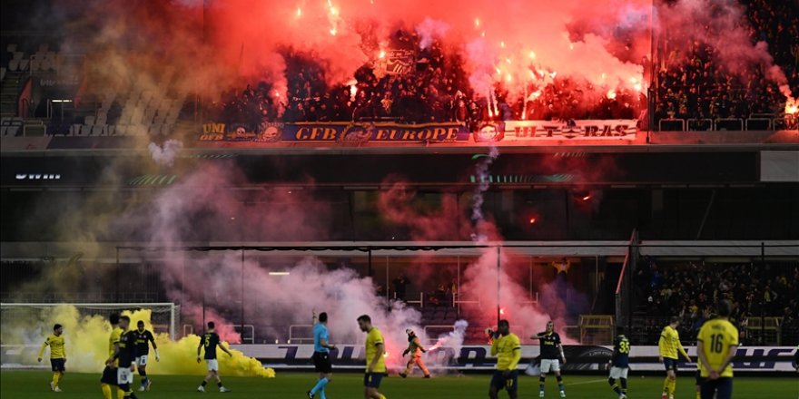 UEFA'dan Fenerbahçe'ye 3 maç deplasman yasağı