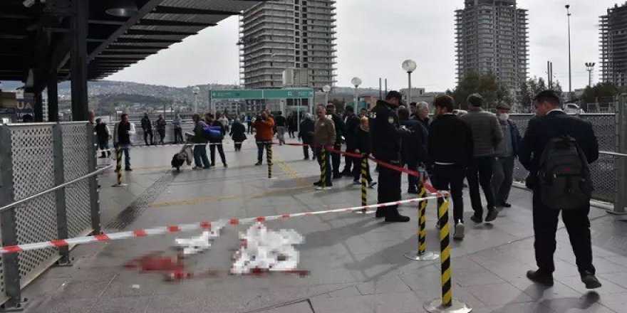 İzmir'de düzenlenen silahlı saldırıda 1 kişi öldü, 2 kişi yaralandı