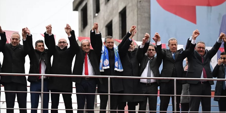 CHP Genel Başkanı Özgür Özel, Rize mitinginde konuştu