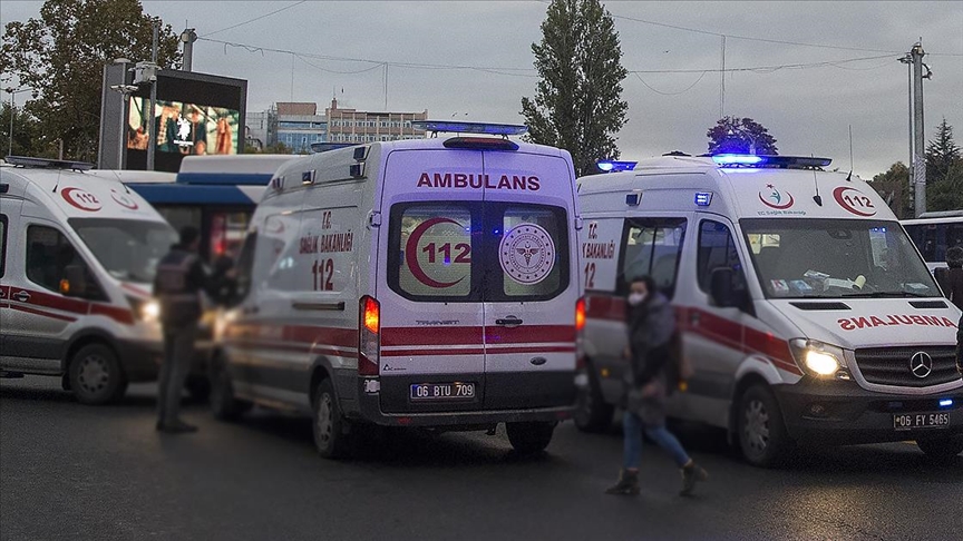 Ankara'da belediye otobüsüyle minibüsün çarpışması sonucu 1 kişi öldü