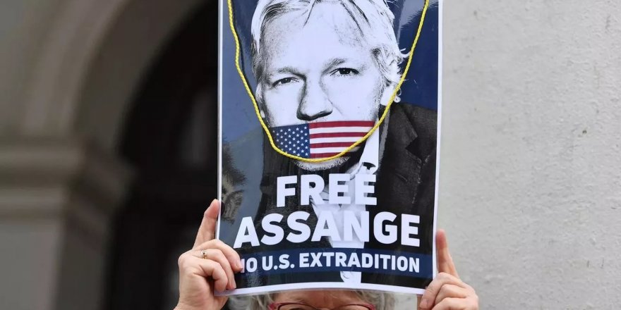Londra Yüksek Mahkemesi'nden Assange kararı: 'Şimdilik ABD'ye iade edilmeyecek'