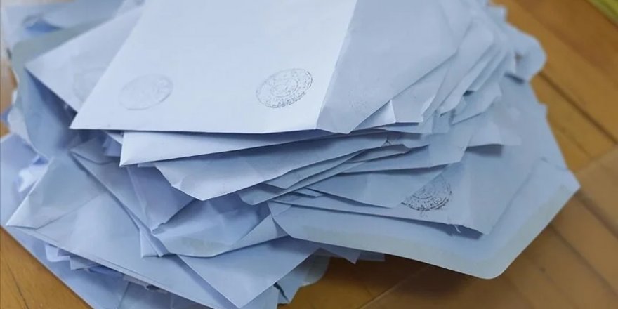 Oyların yeniden sayıldığı Bayburt'ta belediye başkanlığı seçim sonucu değişmedi